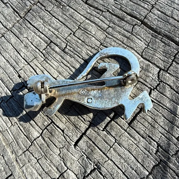 Vintage Sterling Silver and Turquoise Lizard Brooch - Picture 2 of 3